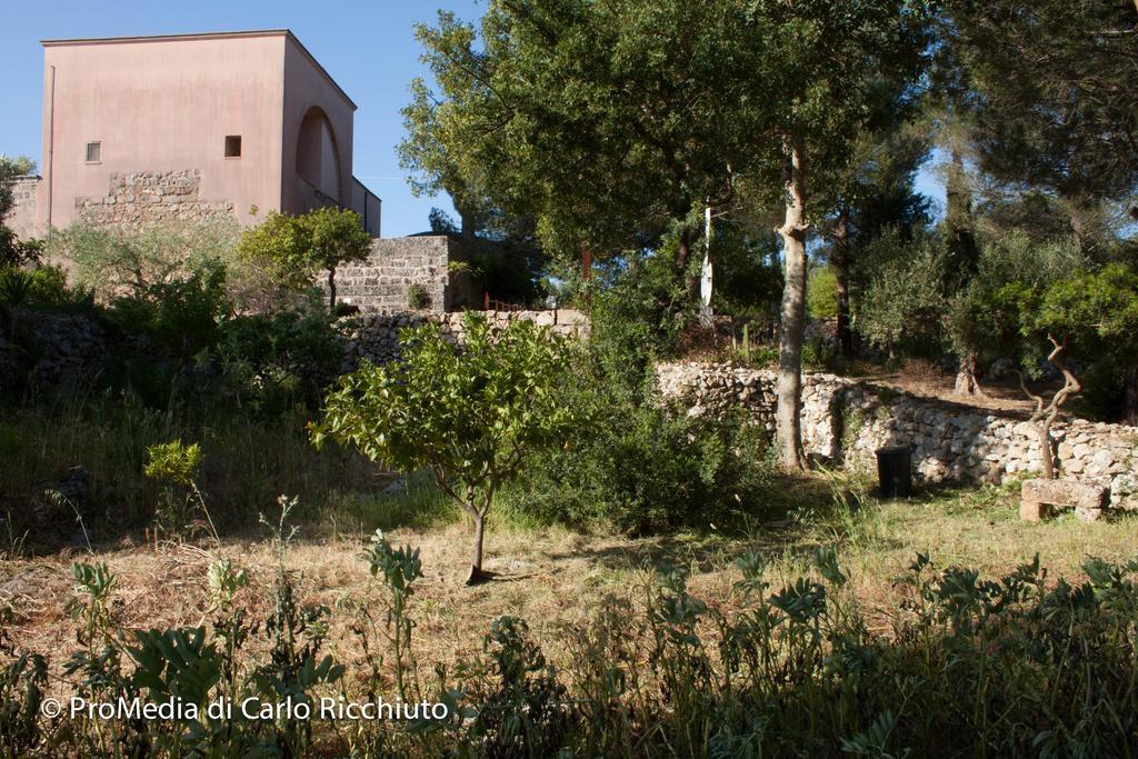 Bed and Breakfast Masseria Moresano Ugento Exterior foto